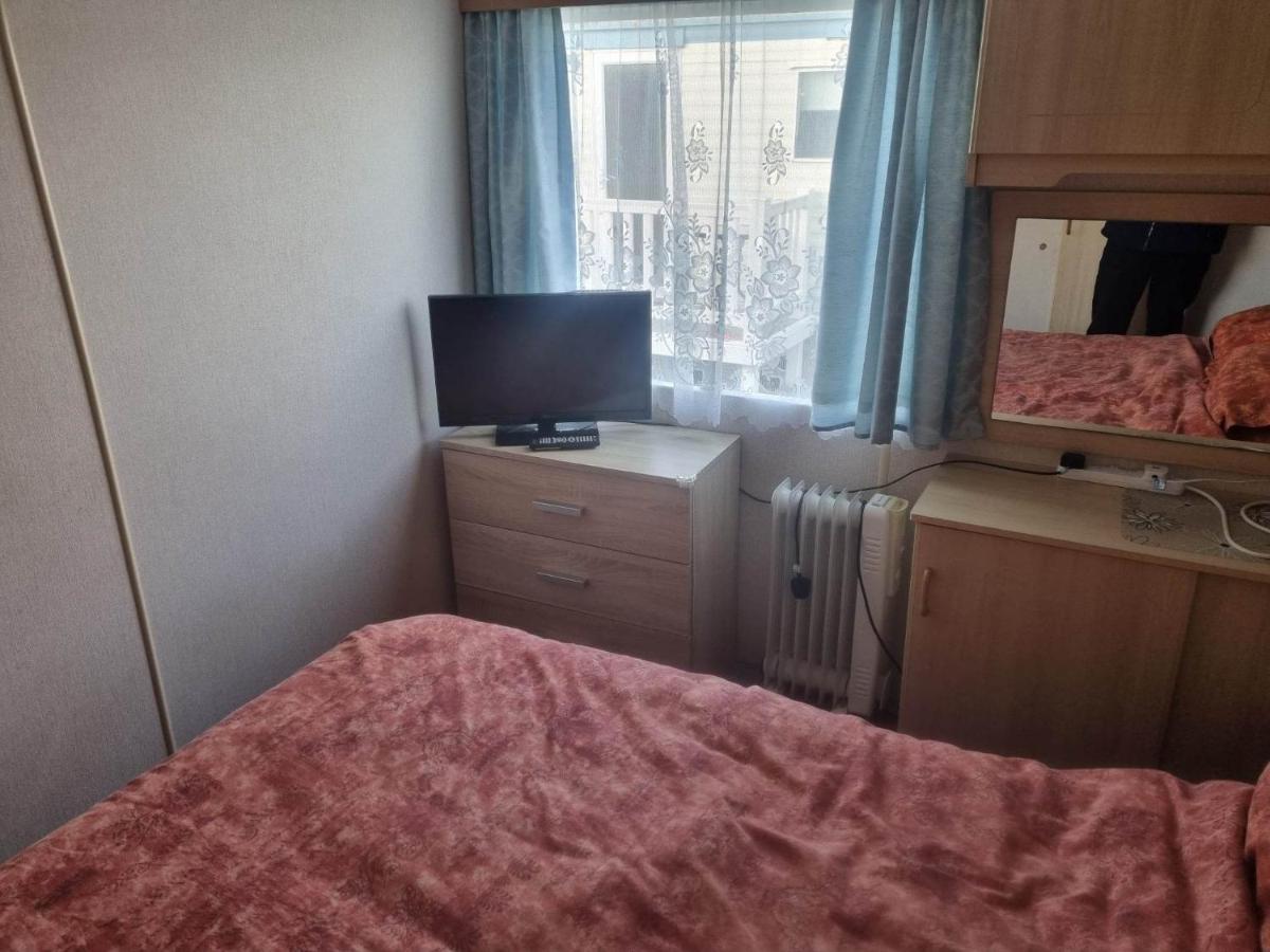 Tm8 6 Berth 2 Bedroom Caravan P 채플 세인트 레오나즈 외부 사진